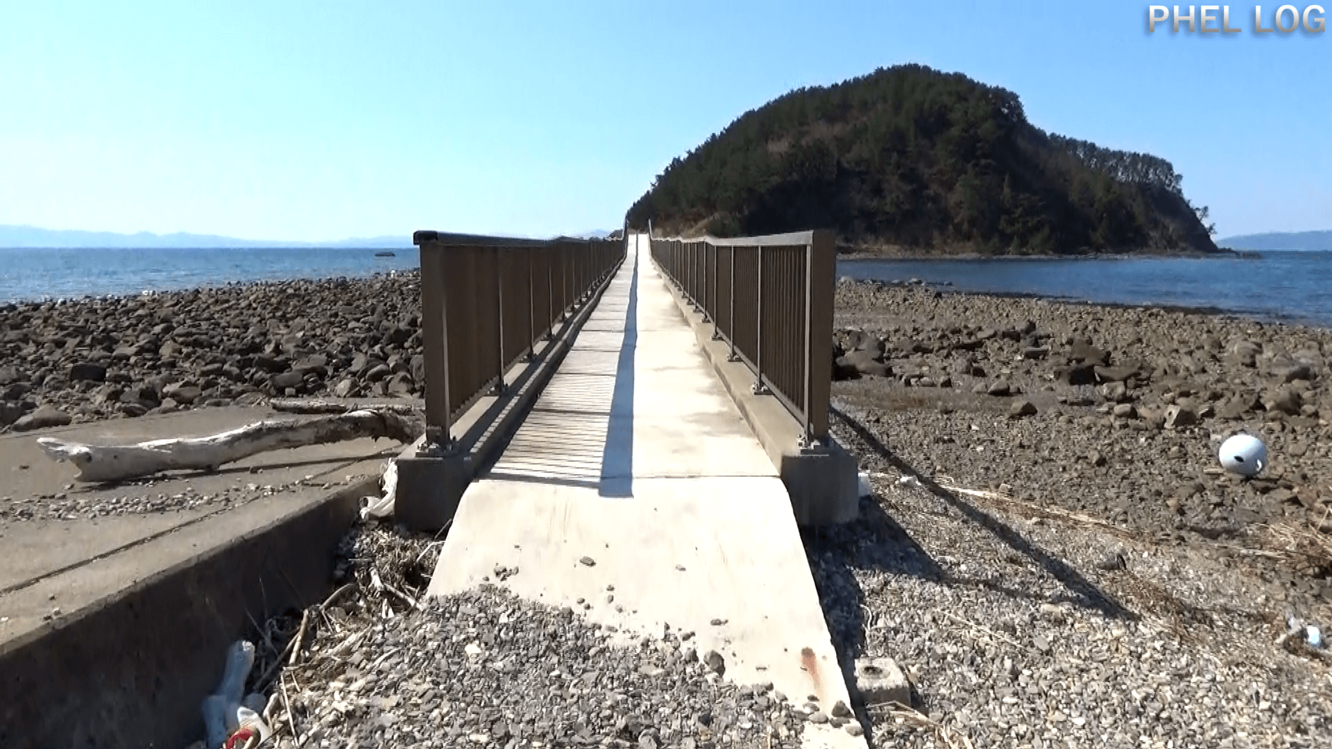 夏泊崎と大島を結ぶ「名もなき橋」